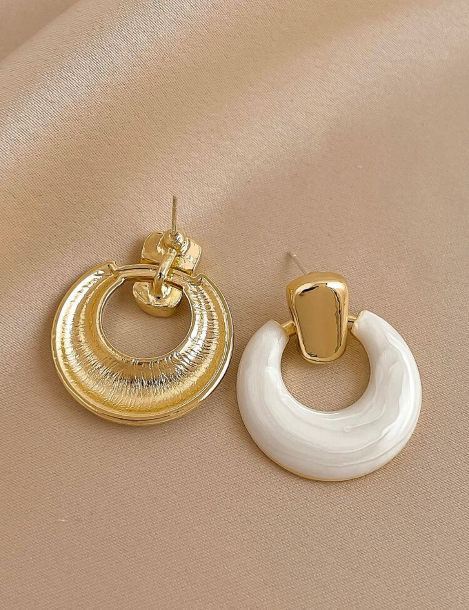 Estela Dorada Pendientes C. F25ND02