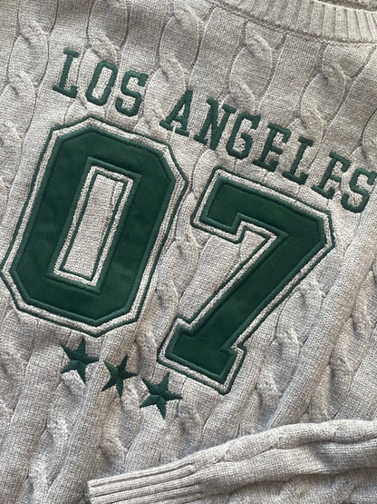 Suéter urbano con estampado de letras A25QN02