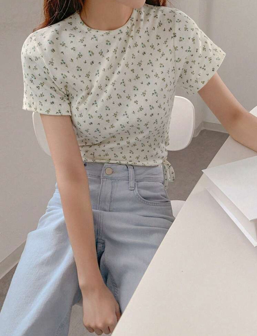Camiseta floral con cordon lateral N25WQ09