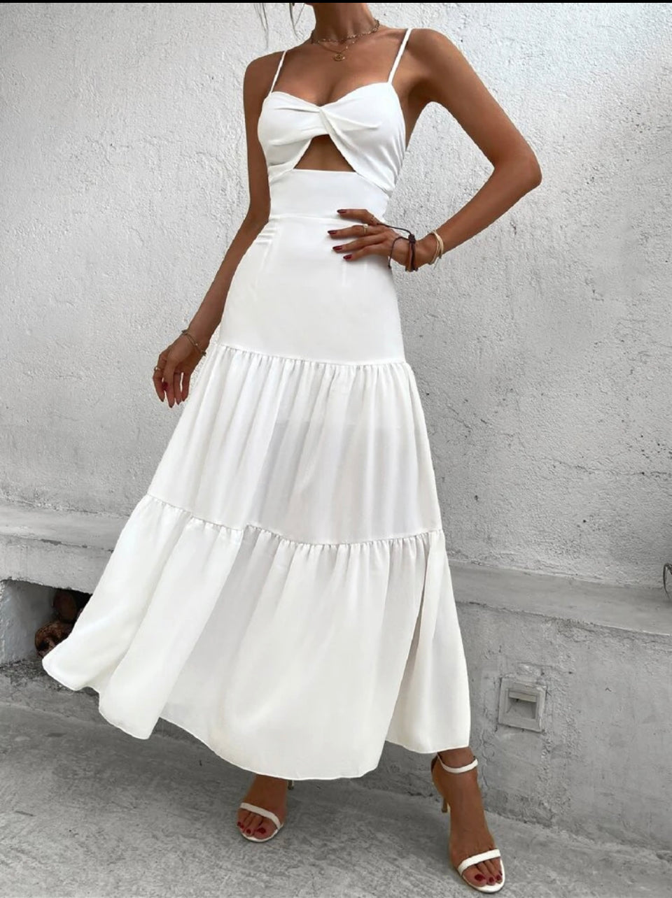 Blanco radiante vestido de tirantes largo M25ÑT05