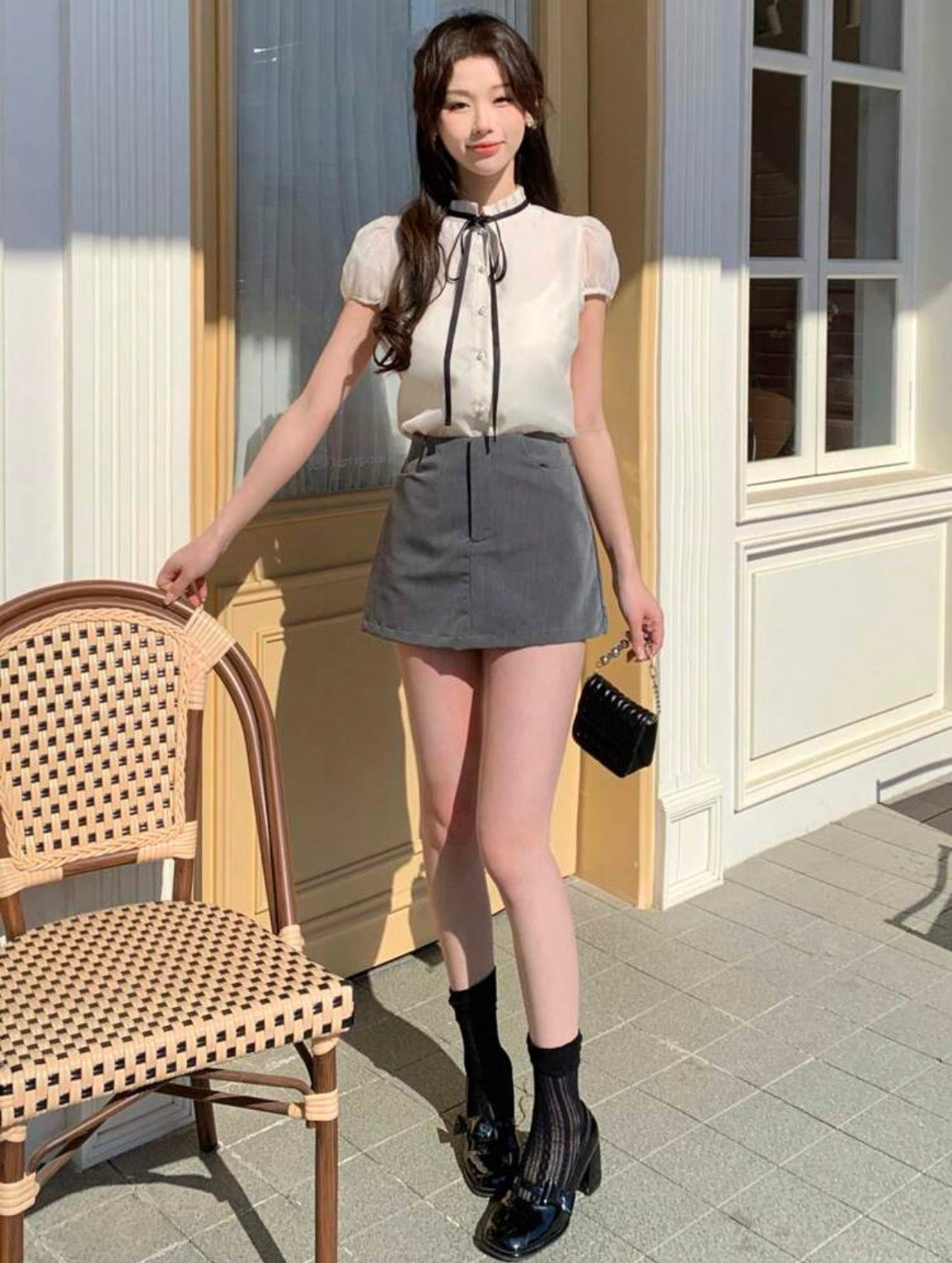 Blusa de mangas abullonadas