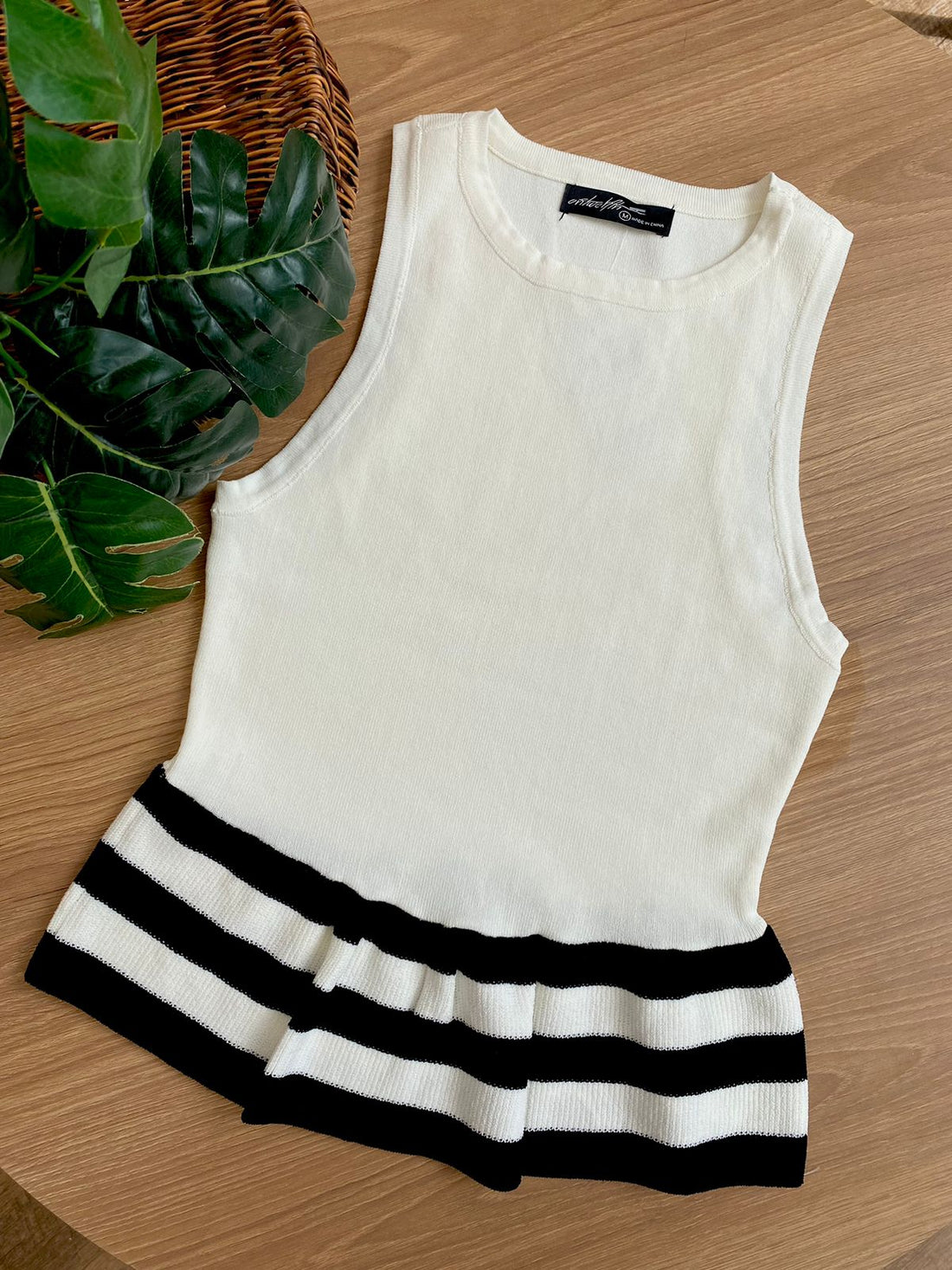 Blusa estilo libre O25VN01