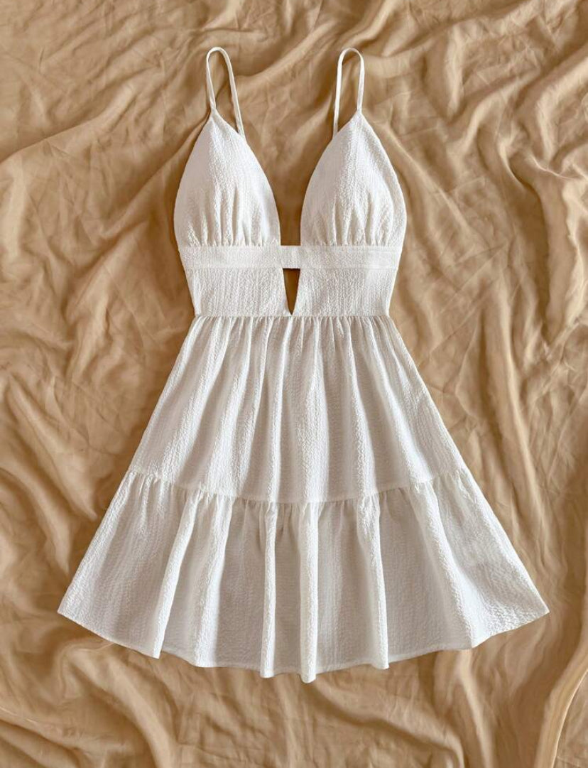 Vestido blanco castúa con cuello en V A25PK09
