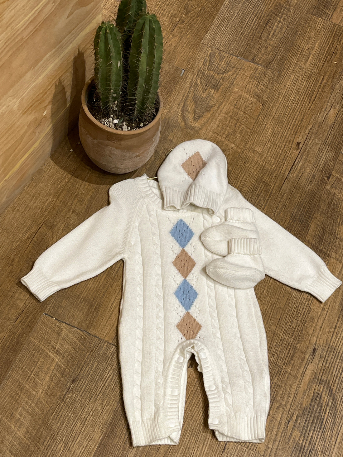 Mono con patrón de rombo AF06