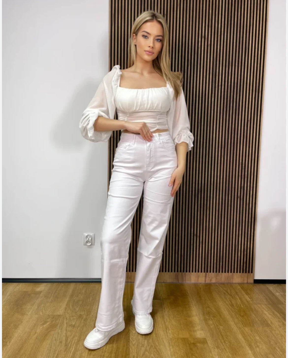 Blusa de manga larga blanca J25SB04