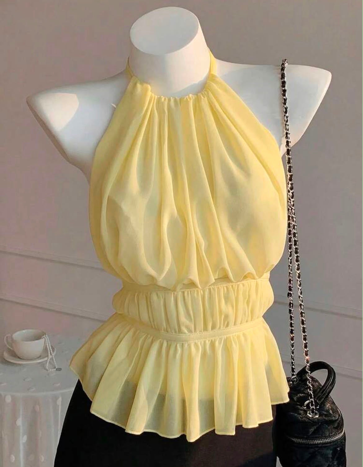 BLUSA SIN MANGAS CON PLIEGUES JL26AF03