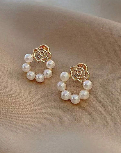 Eclipse de Rosas Pendientes de Botón Z. F25MZ08