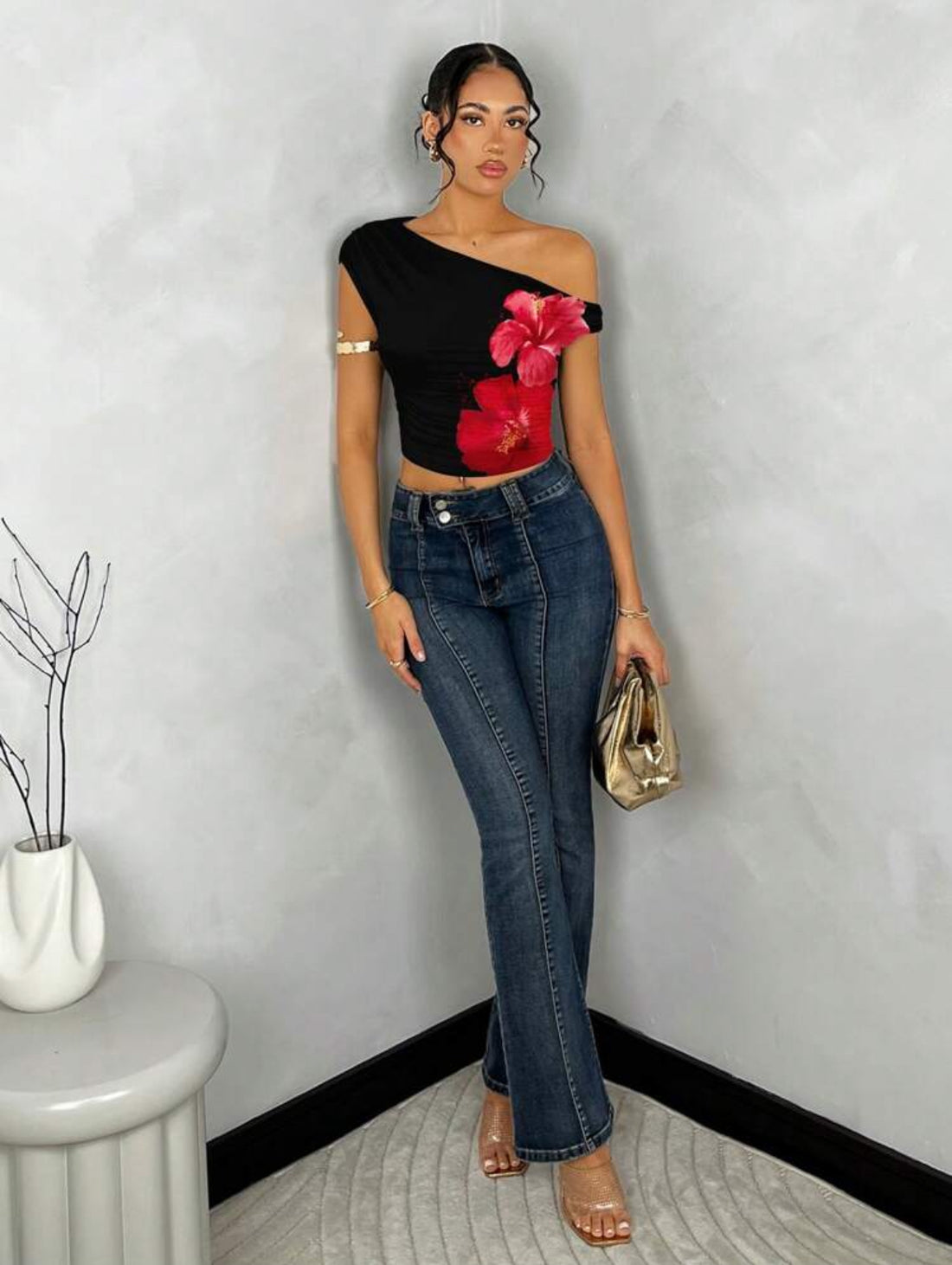 Flowers blusa corta asimétrica AG25TÑ06