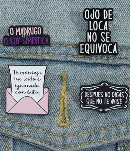 Broche con diseño de frase S25VI02