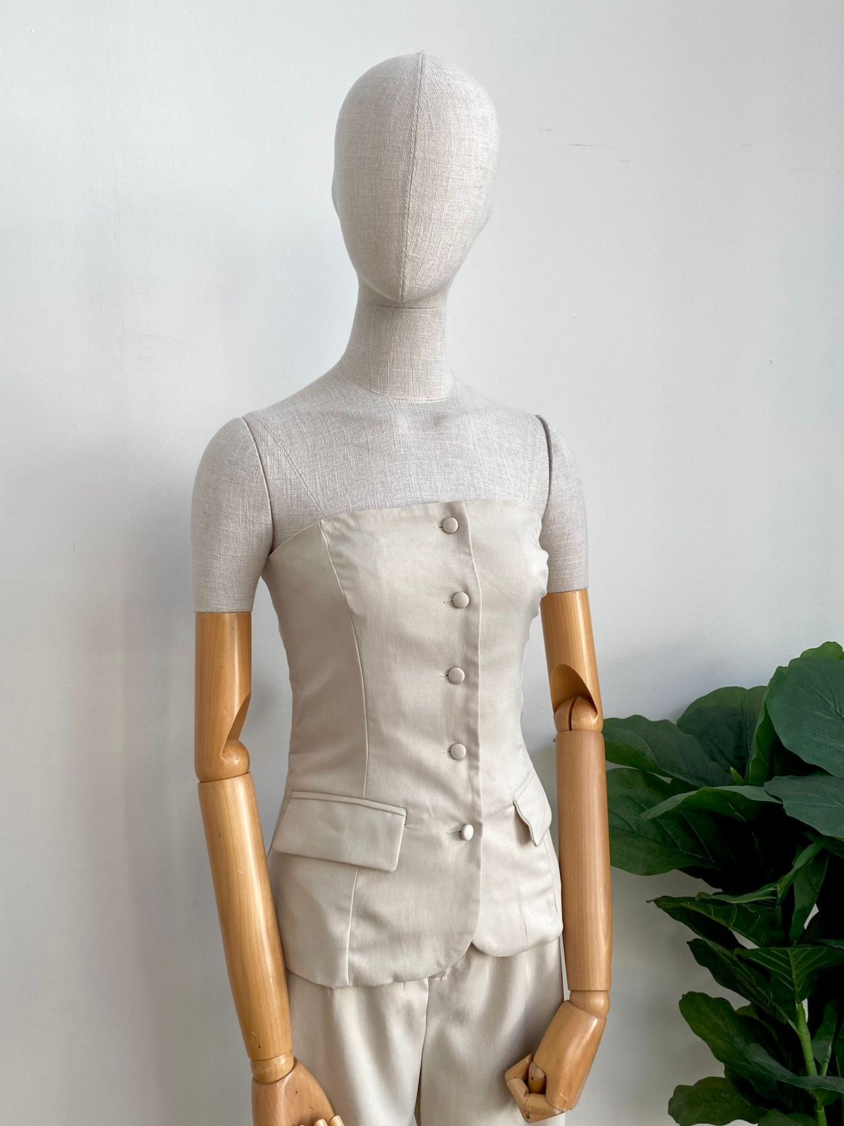 Conjunto de 2 piezas con top sin tirantes A25PD010