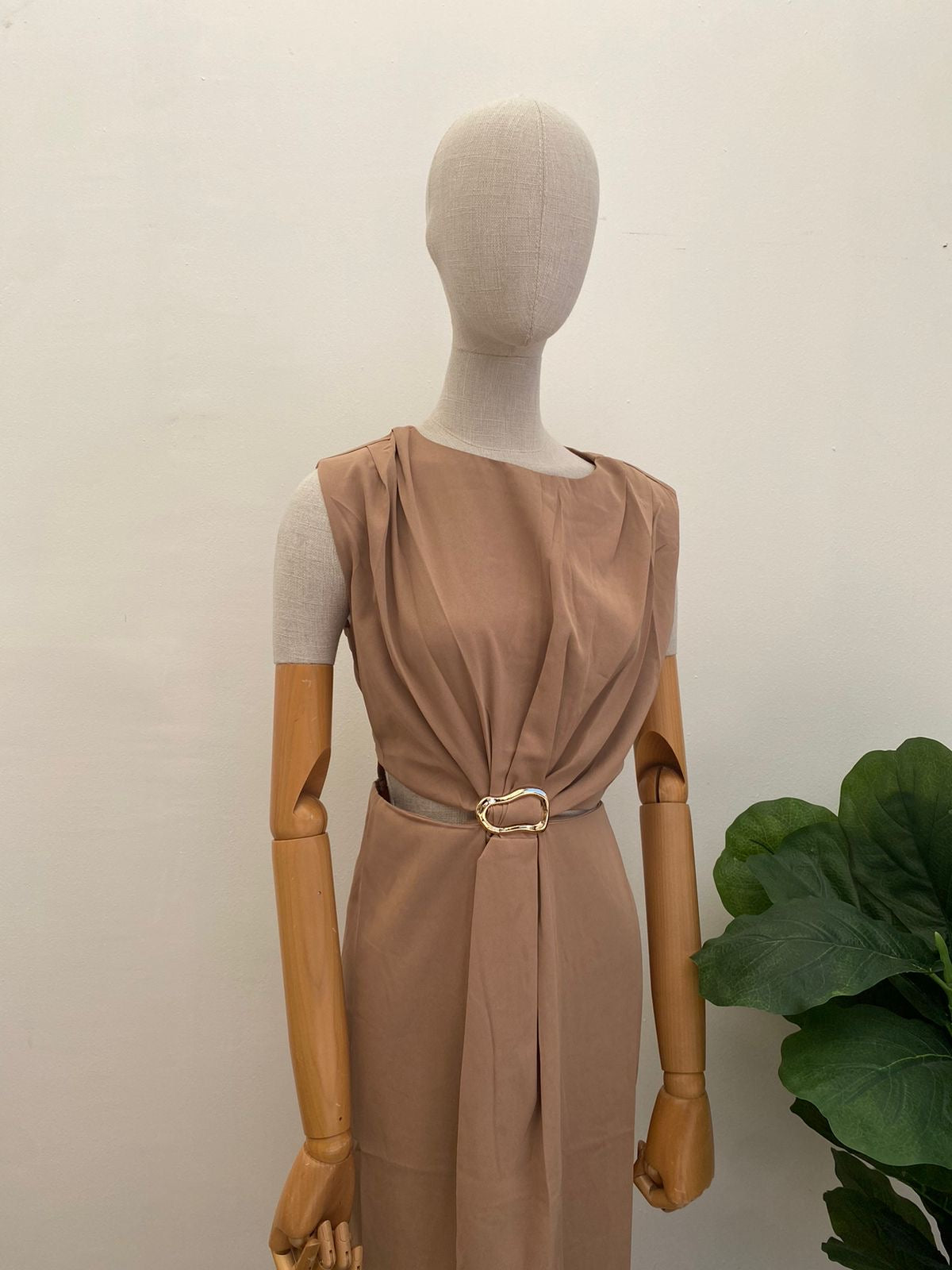 Vestido Dulce de leche O25VP03