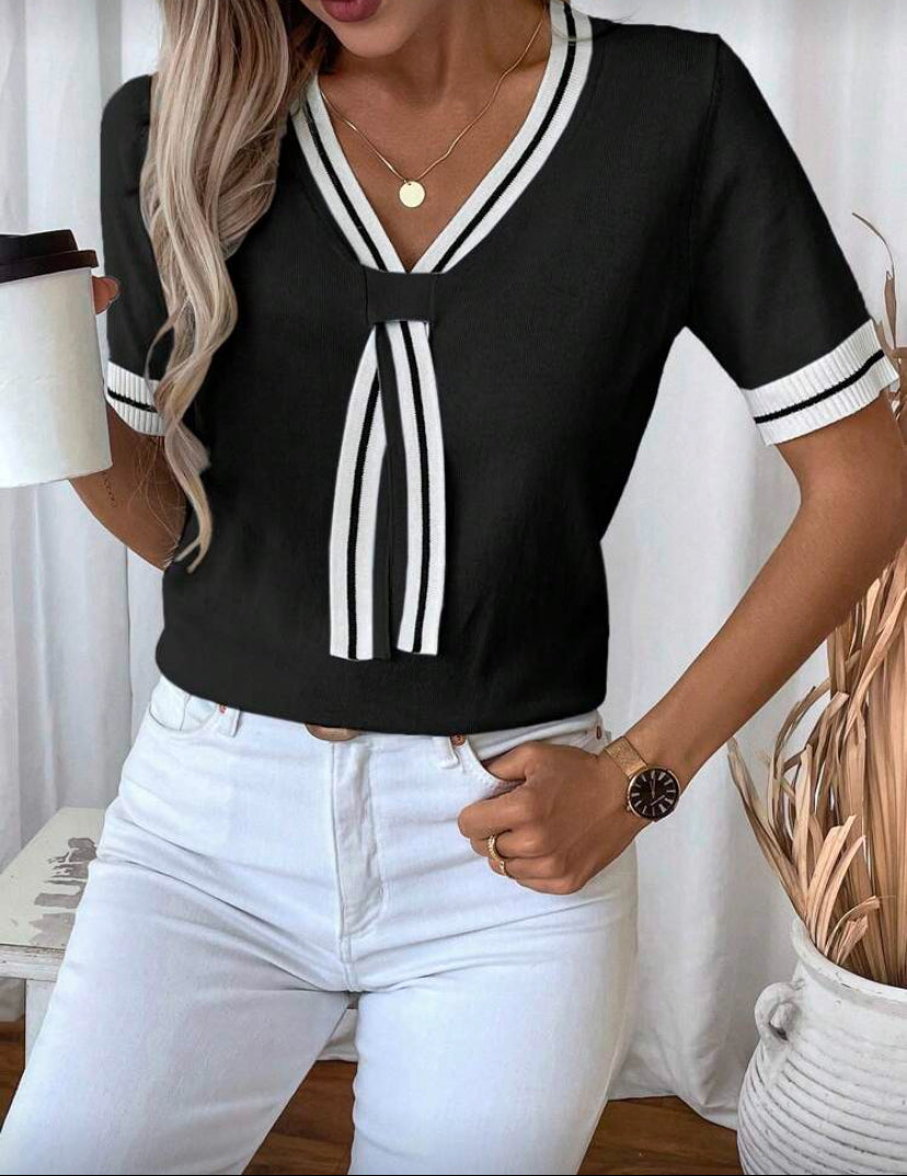 Blusa con bloques de color E26XU03