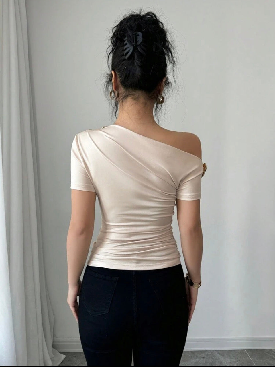 Gold Bloom Blusa Elegante. S25UR03