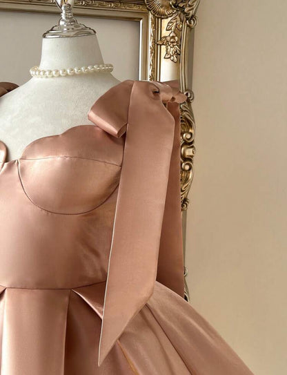 VESTIDO CORTO DE CÓCTEL