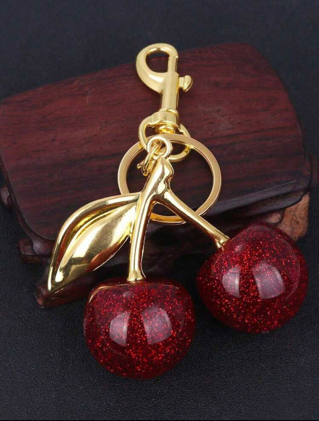 Luz de llavero de metal con colgante de cereza M25ÑQ07