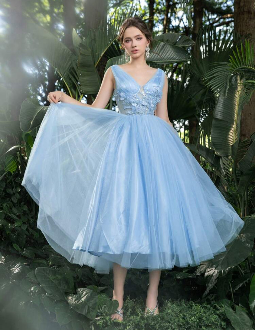 VESTIDO FORMAL DE NOCHE CON CUELLO V
