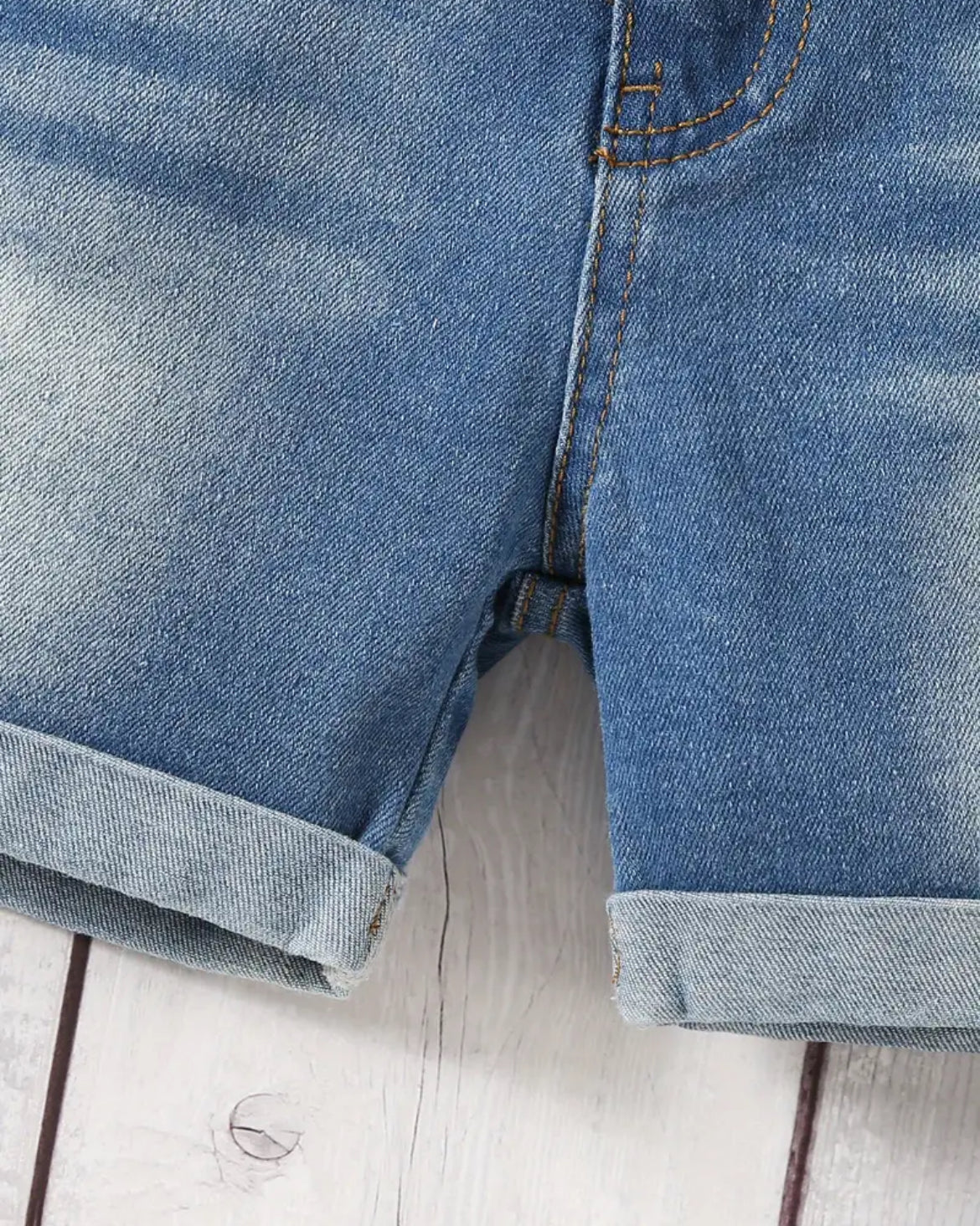 Pantalóneta de mezclilla J25SV06