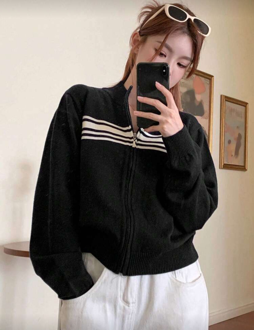 Cárdigan con cremallera F26XW04