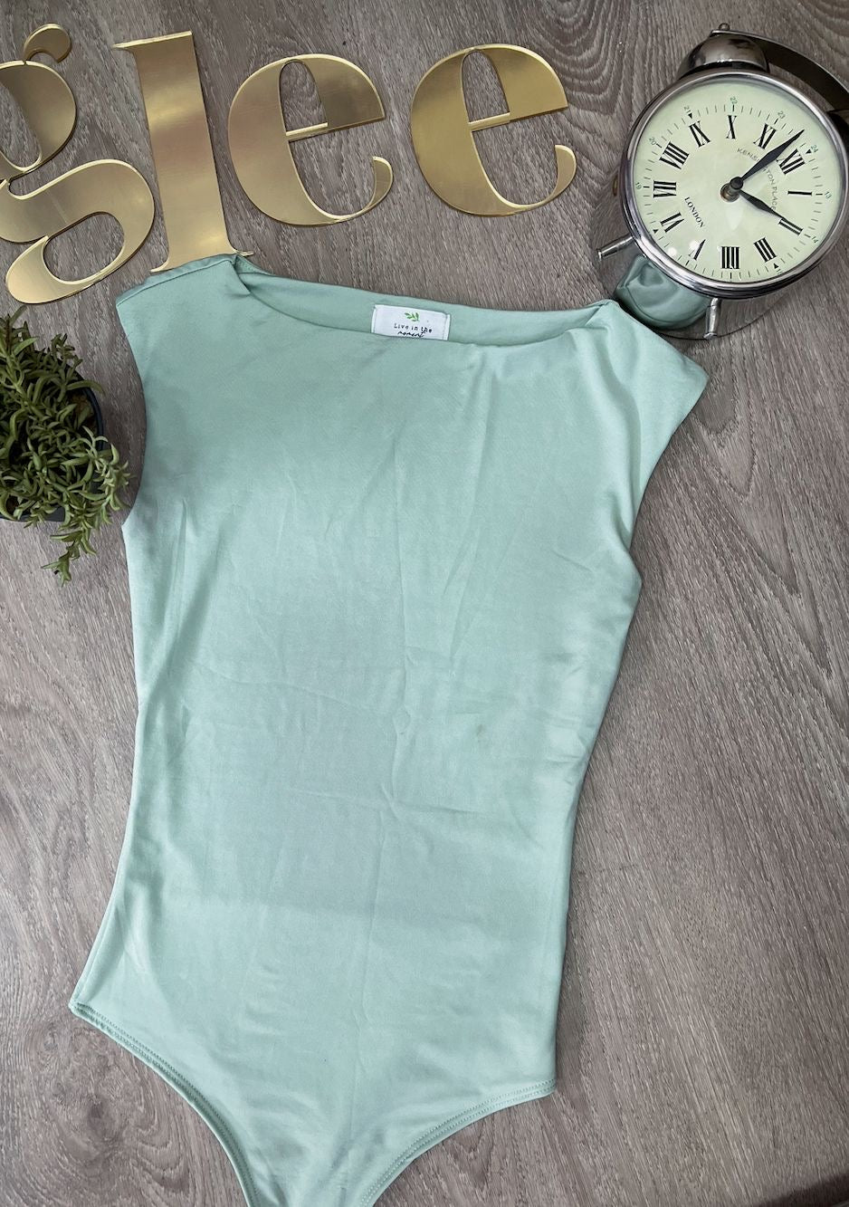 Alma y cuerpo body J25QW09