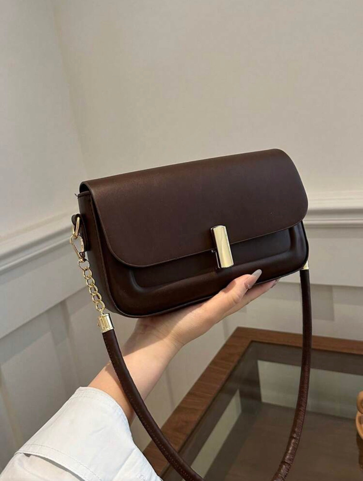 Bolso clásico chocolate