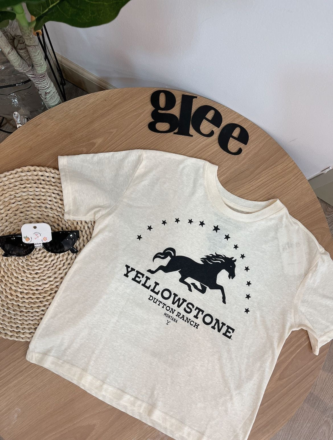 Camiseta con estampado de letras Yellowstone J25QY03