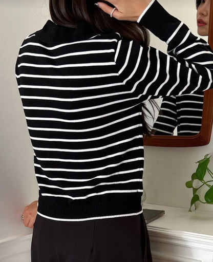 Suéter con cuello a rayas O25VW09