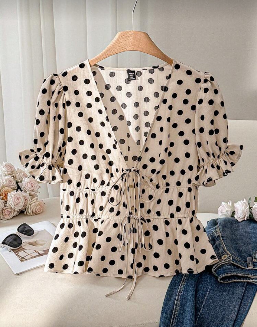 Blusa con volantes talla grande F26YB08