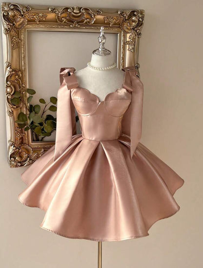 VESTIDO CORTO DE CÓCTEL