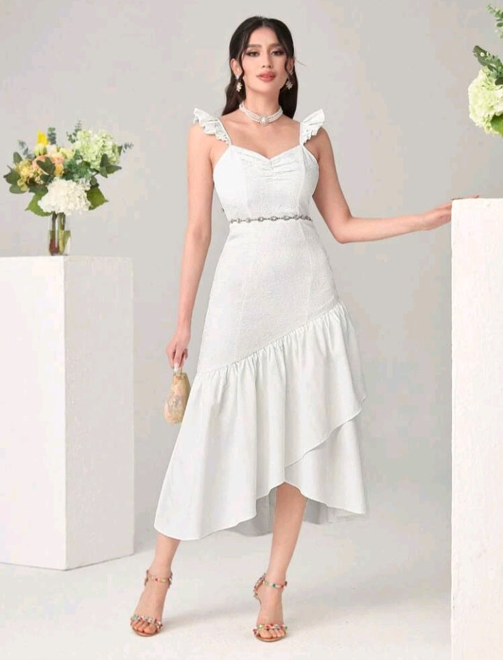 Vestido Ribete con Fruncido Delantero EZ09