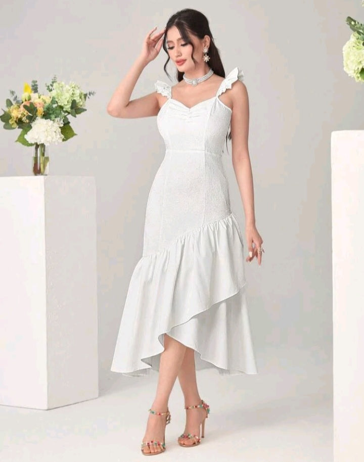 Vestido Ribete con Fruncido Delantero EZ09