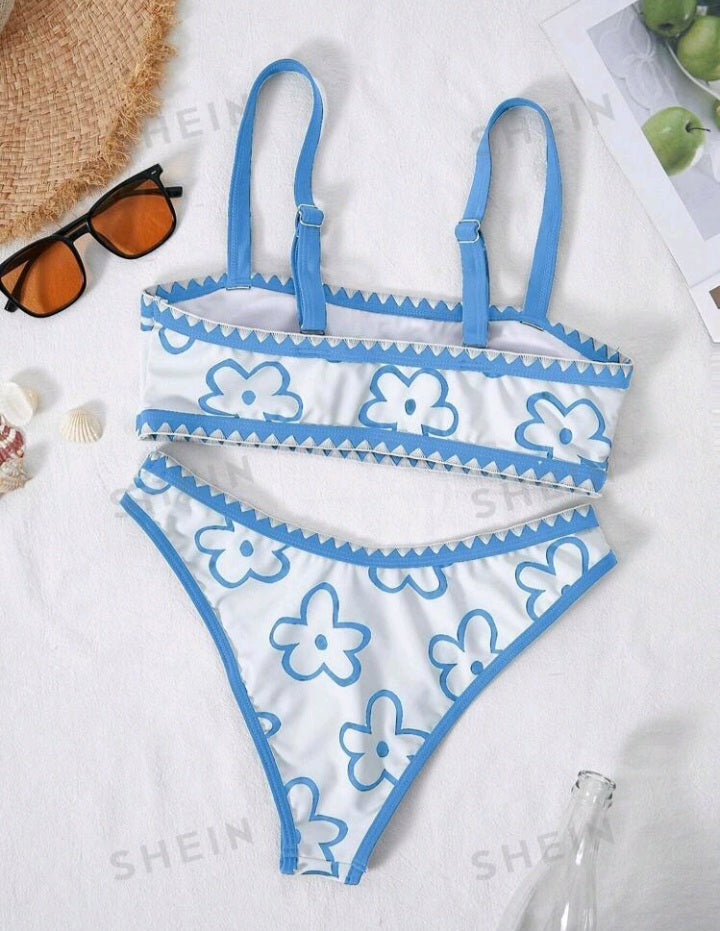 Traje de Baño con Estampado Floral GO08