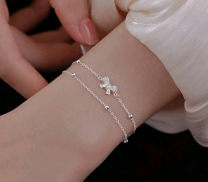 Pulsera con Diseño de Lazo de Doble Capa HF02