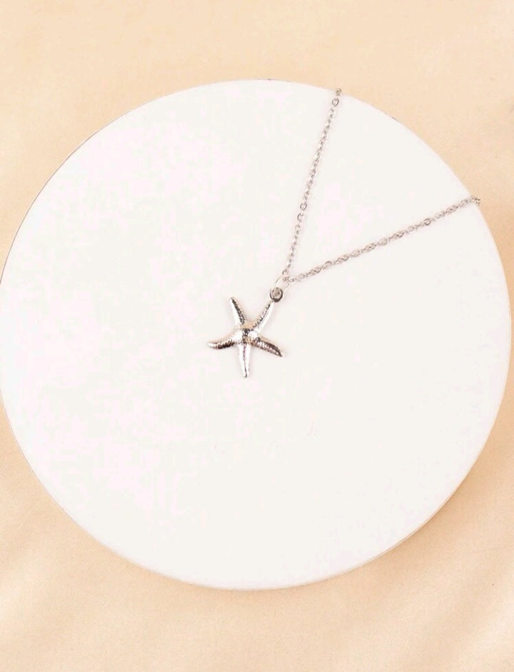 Collar de con Colgante de Estrella de Mar A25QK02