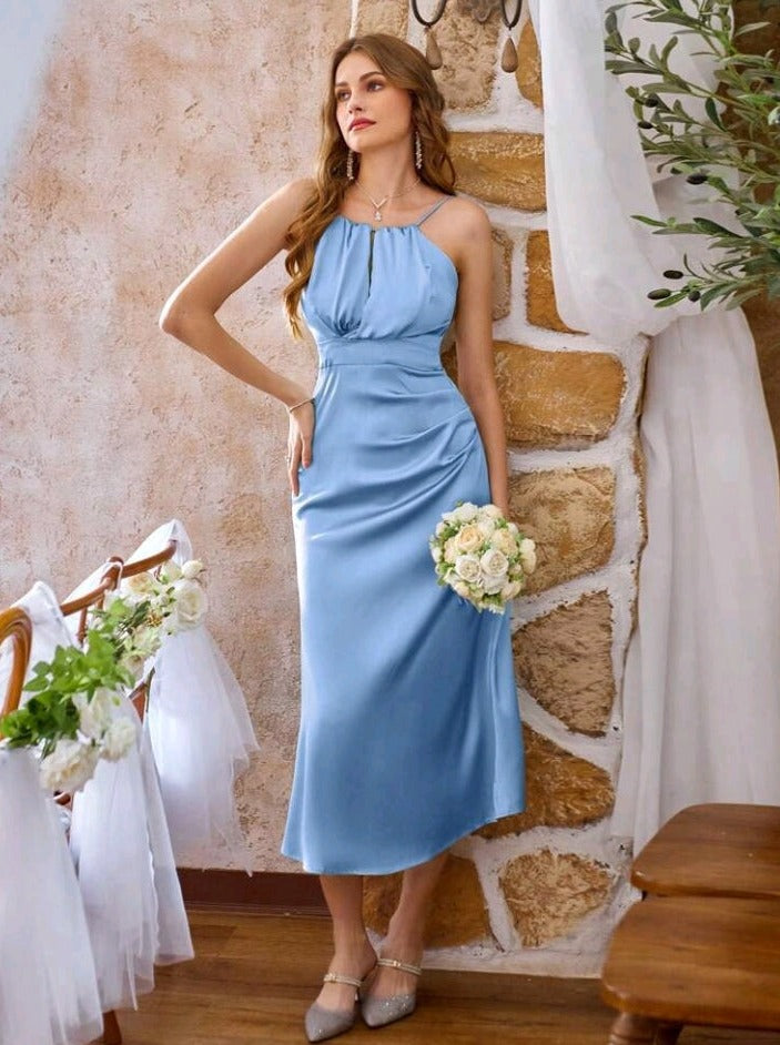 Vestido de cintura fruncida con tirantes IH05