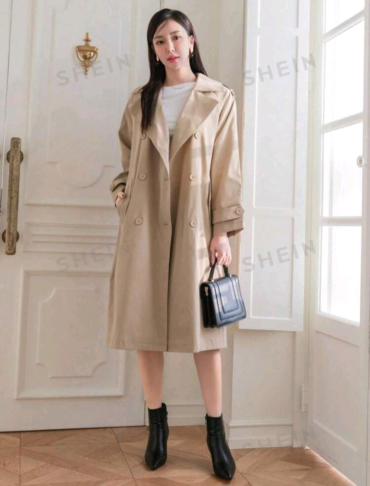 Abrigo de Doble Botonadura con Correa de Hombro (324)