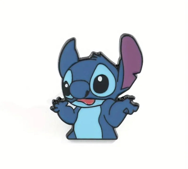 Broche con Diseño de Stitch JÑ03