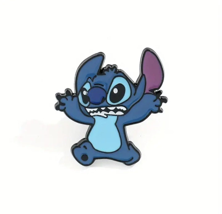 Broche con Diseño de Stitch JÑ03