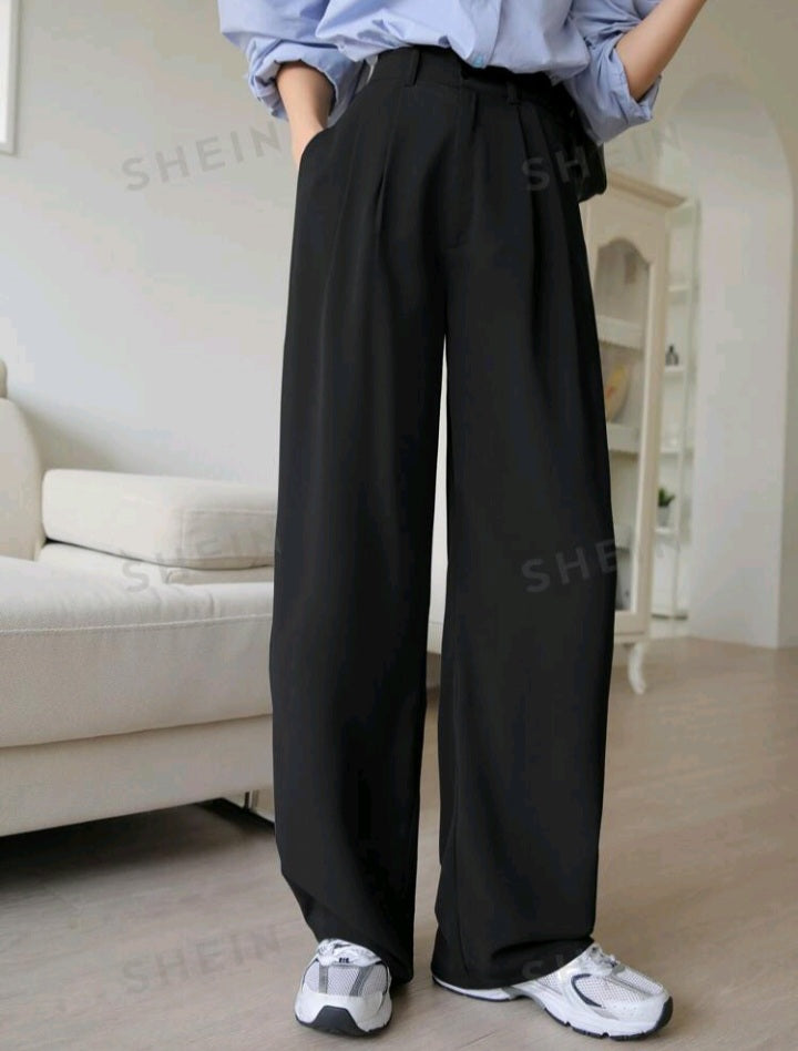 Pantalones con Pliegues KC09