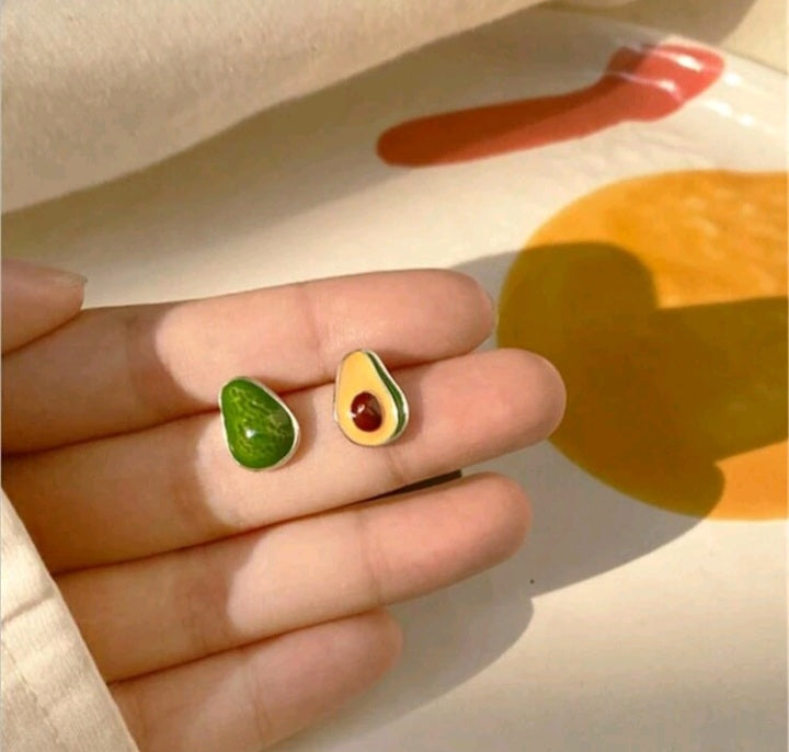 Pendientes con Forma de Aguacate KX04