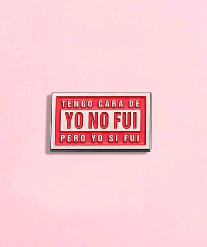 Broche Metálico con Frase KZ02