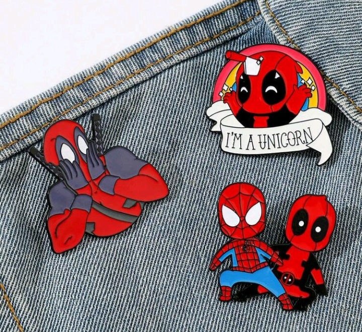 Broche de Deadpool y Spider-Man LE04