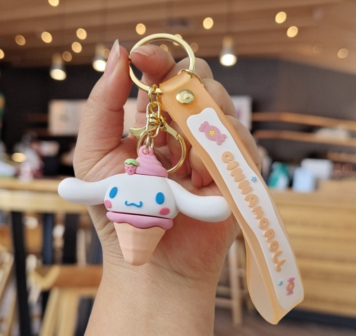 Llavero de Cinnamoroll con Diseño de Helado E25MT08