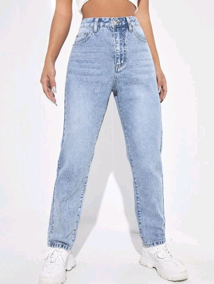 Jeans de ajuste mom AQ06