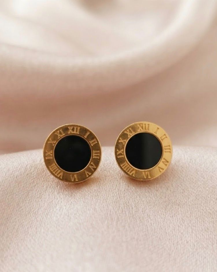 NOIR ESSENCE PENDIENTES