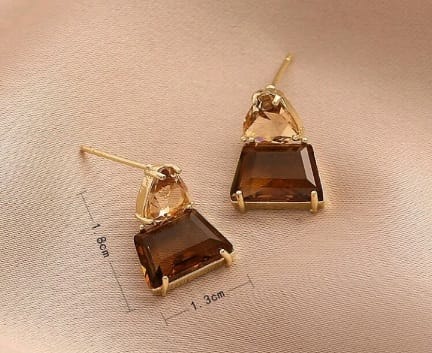 Susurros de luz pendientes geométricos de cristal V F25NG07