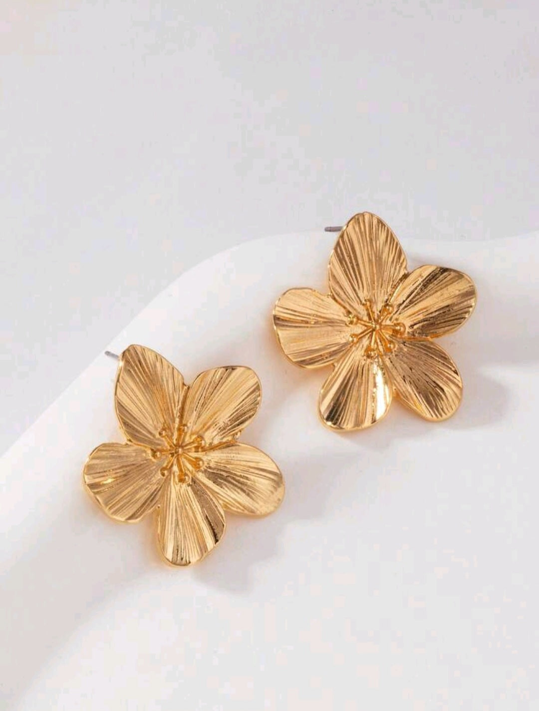 PAR DE PENDIENTES DE FLOR MY26AH04